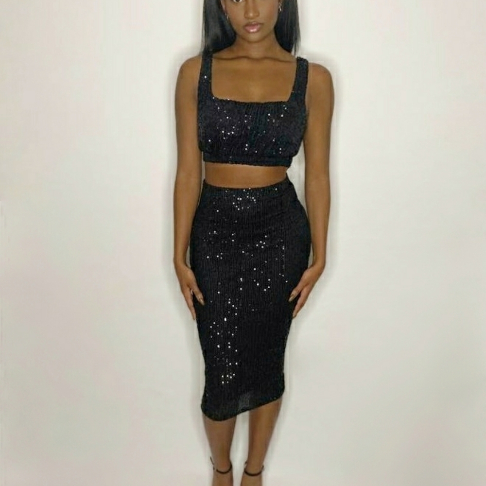 Two Piece Sequence Skirt Set - Picture 2 of 2